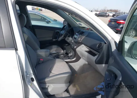2010 Toyota Rav4 z USA, uszkodzony, nr VIN JTMBF4DV9AD022111